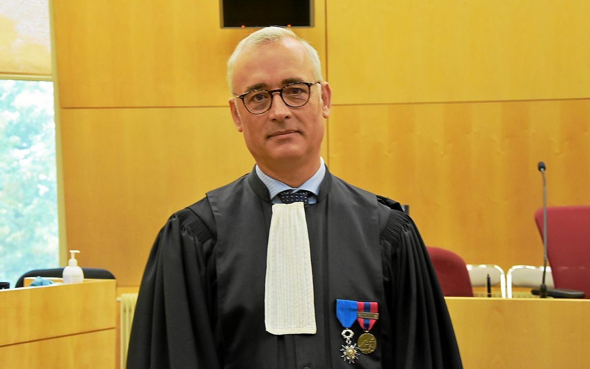 « Une insinuation particulièrement choquante » : accusé de ne pas avoir empêché la fusillade du Subway à Rennes, le procureur réplique