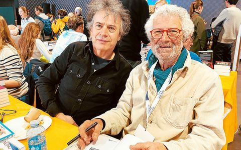 Parmi les 45 invités du salon, on comptait Denez Prigent et le dessinateur Nono.