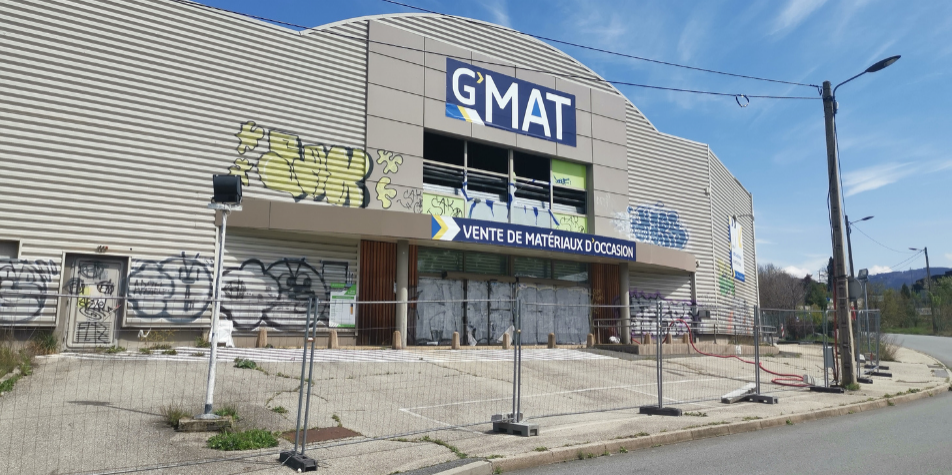 Mobilier à petits prix : la matériauthèque éphémère fête ses six mois à Saint-Étienne !