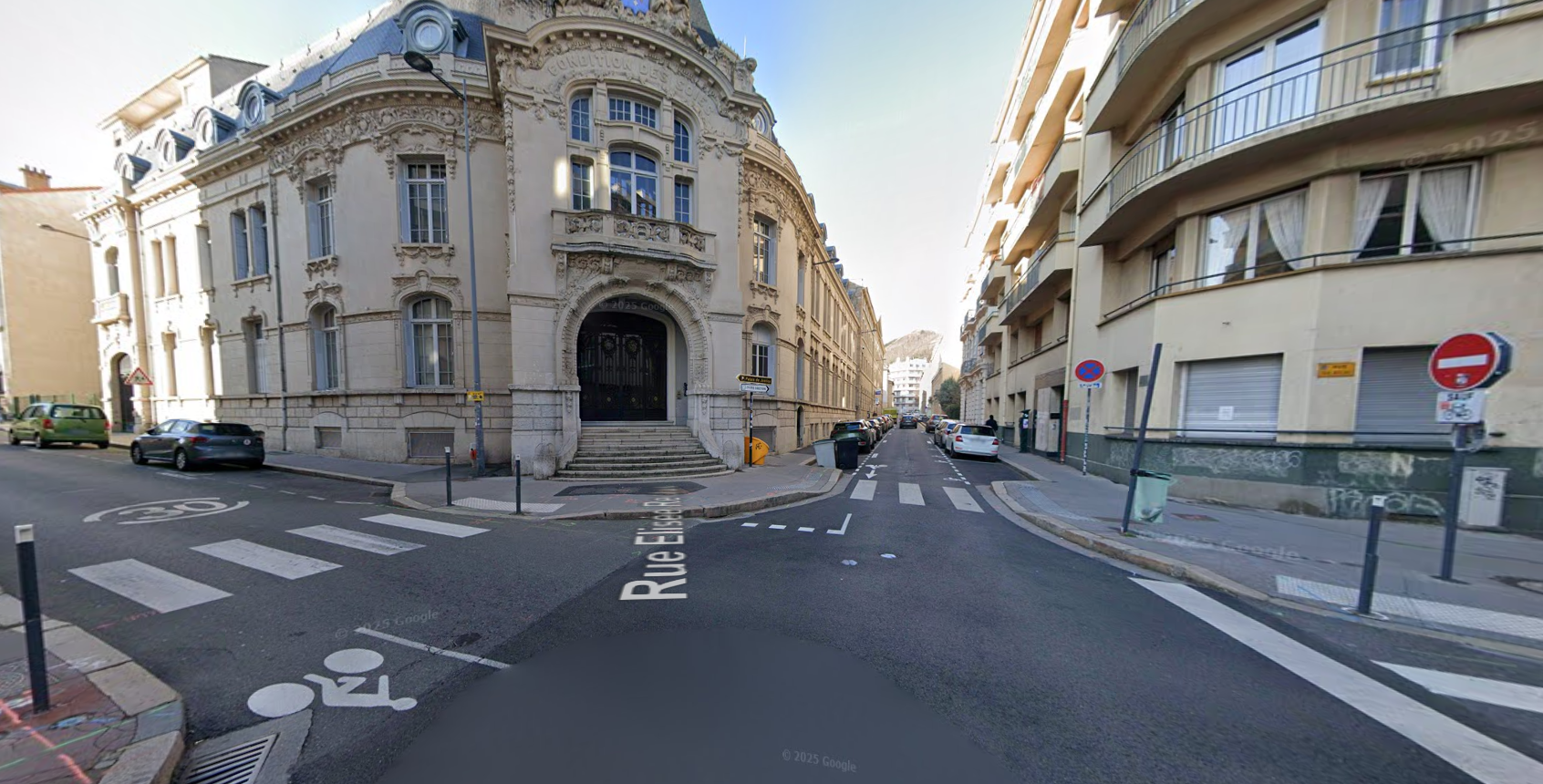 Saint-Étienne : deux blessés dans un accident en centre-ville