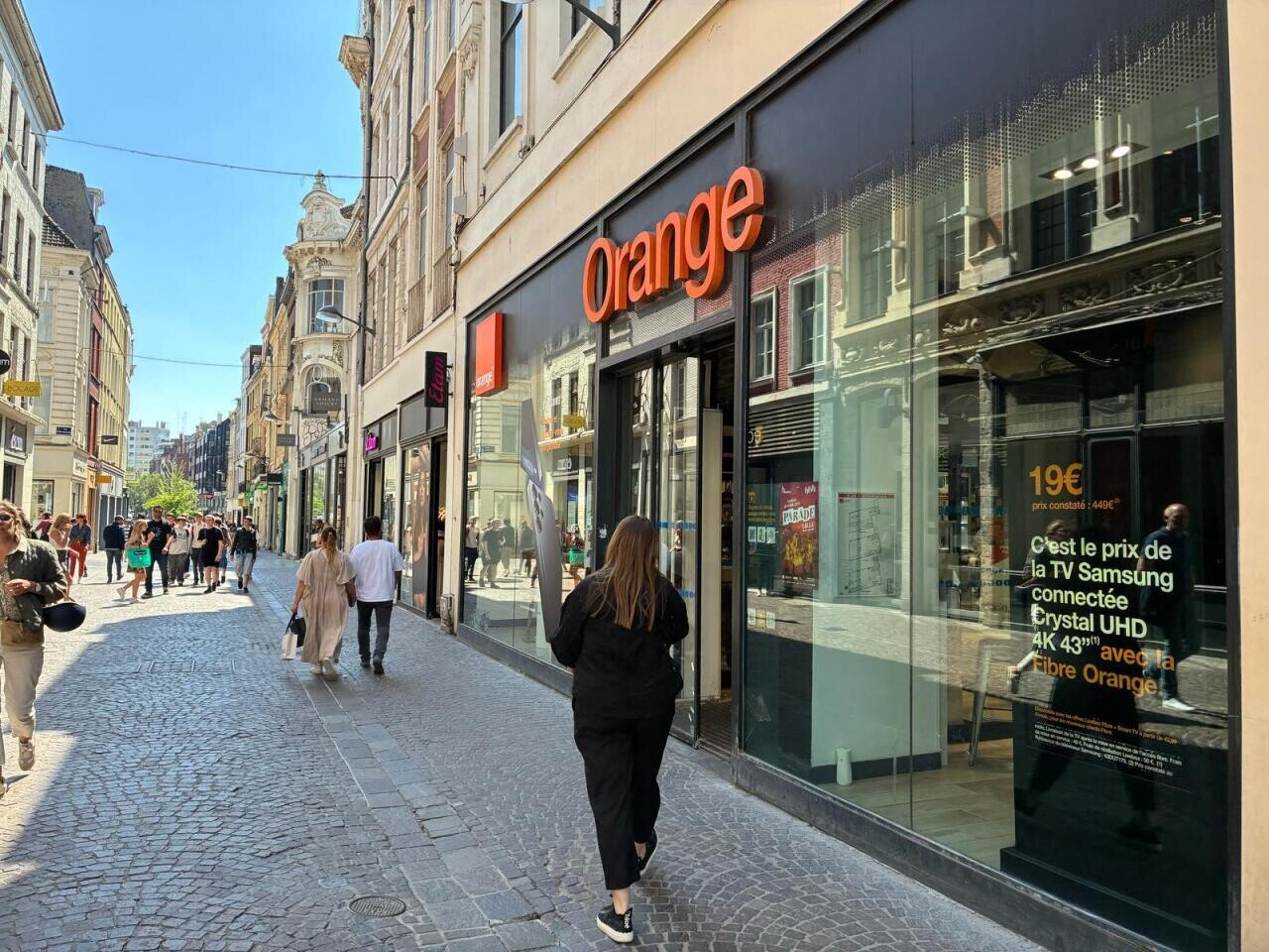 Lille. Ils tentent de cambrioler la boutique Orange près de la Grand'Place un dimanche soir