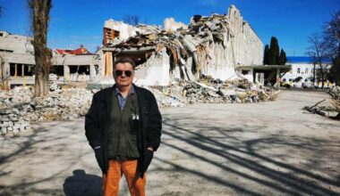 De "retour d'Ukraine", son film documentaire sur la guerre projeté dans ce village du Calvados
