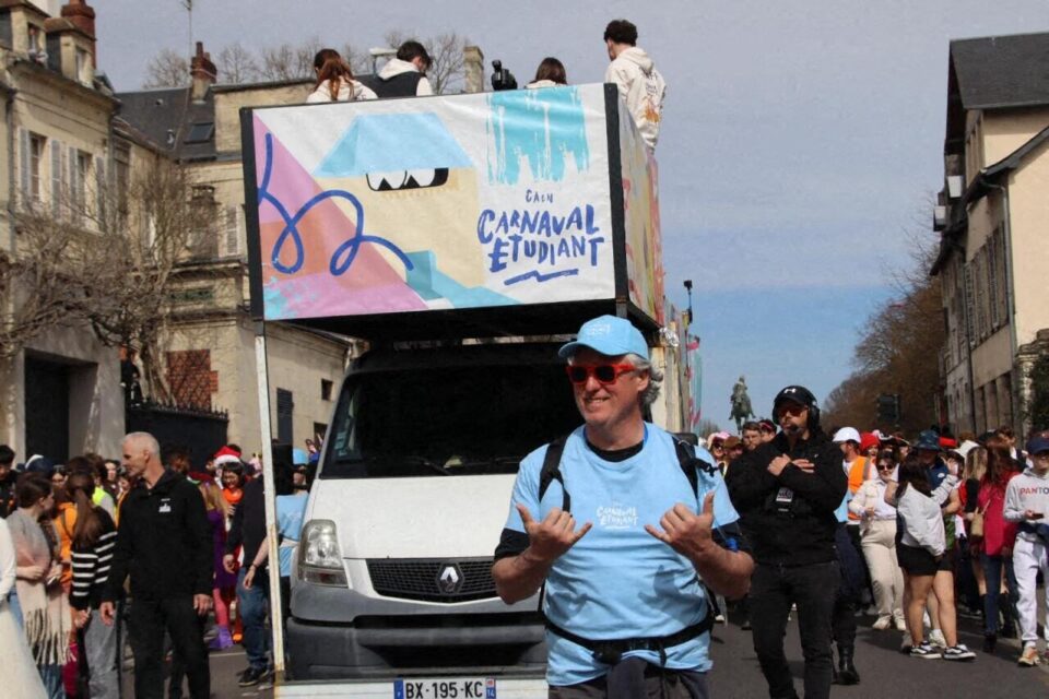 Caen - Carnaval étudiant - Université – défilé