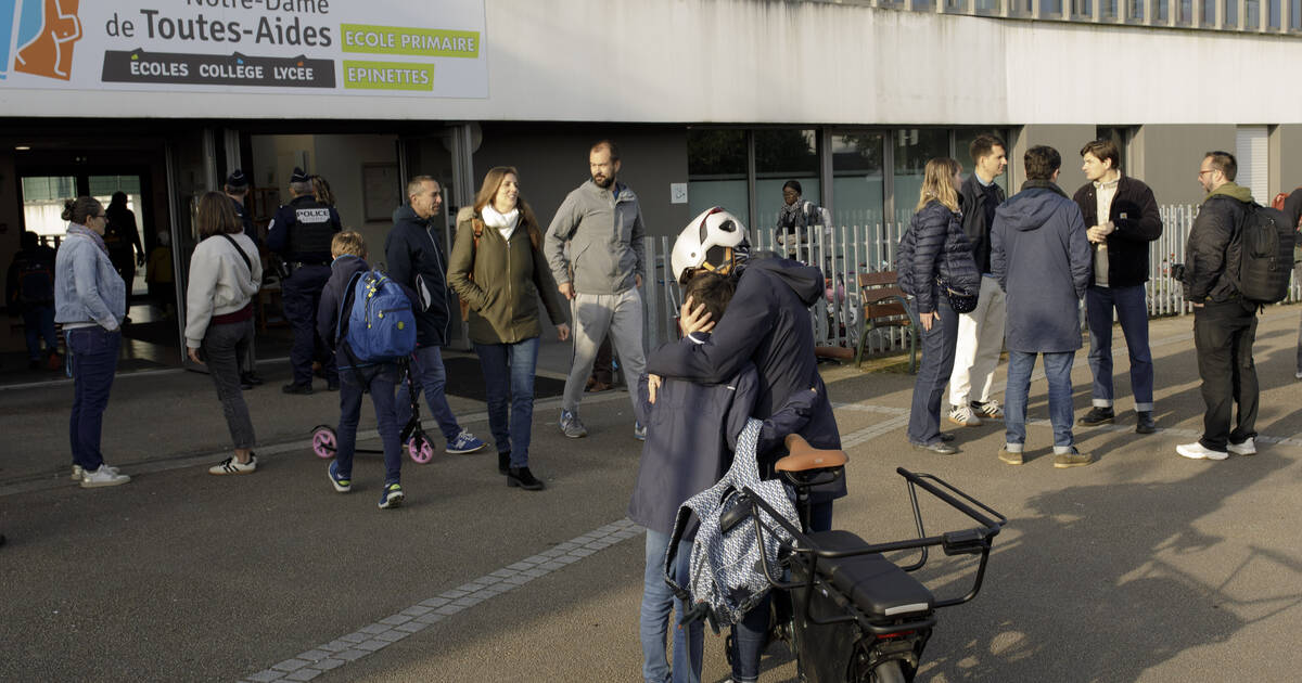 EN DIRECT - Attaque au couteau à Nantes : l’état de santé de l’élève en urgence absolue s’est amélioré, selon le procureur – Libération