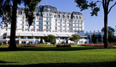 Oreillettes, chemises modifiées, amplificateurs wifi… Deux Ukrainiens reconnus coupables d’escroquerie dans un casino d’Annecy – Libération