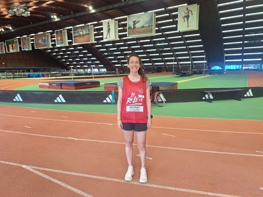 Charlène, 34 ans, née avec un pied bot, est fan de sport.
