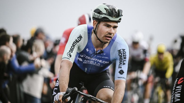 Cyclisme. Paris-Roubaix - Stefan Bissegger : «Quand Pogacar a attaqué, j'ai eu une crevaison»