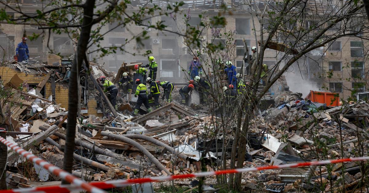 l’Ukraine “entre le marteau et l’enclume”