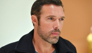 Agressions sexuelles, alcool, infidélités… Nicolas Bedos se livre à cœur ouvert