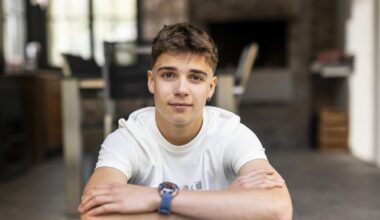 Noah Dettwiler va enfin débuter la saison de Moto3 - rts.ch
