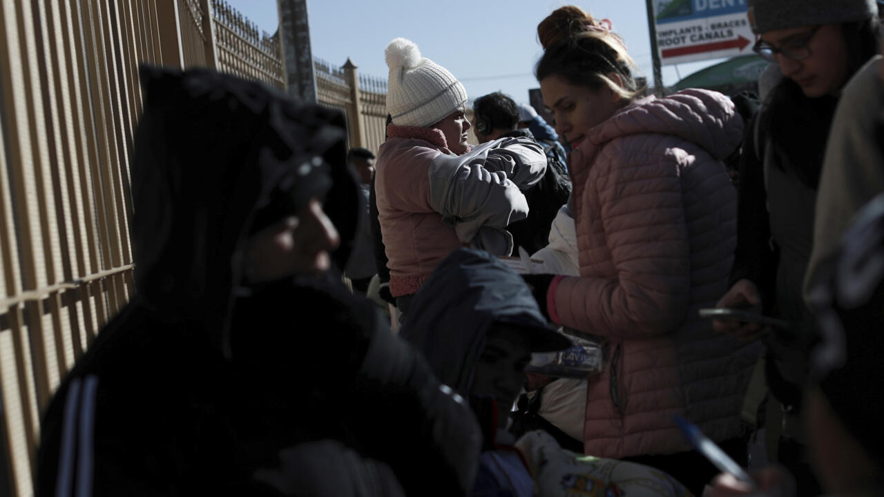 Migrations et crise de l’accueil: au Royaume-Uni, des associations et des familles se mobilisent