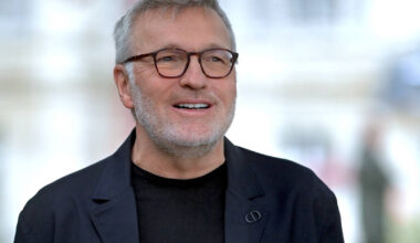 L’animateur Laurent Ruquier rejoint T18, nouvelle chaîne de la TNT – Libération
