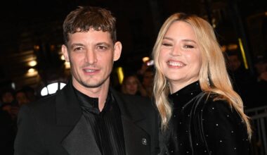 Virginie Efira : son chéri Niels Schneider méconnaissable, cette apparition qui fait grand bruit