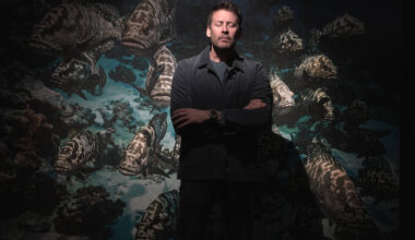 "Montrer le mystère peut engendrer le respect": Laurent Ballesta photographie le monde sous-marin pour mieux le protéger