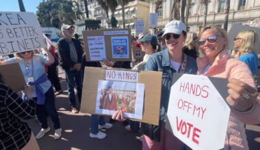 "Il y a une résistance toujours plus forte à Trump": rassemblés à Nice, des Américains se dressent contre leur président