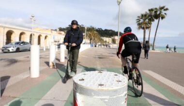 "Ils sont peu visibles": il chute de son vélo et se blesse en percutant un poteau anti-intrusion sur la promenade des Anglais à Nice