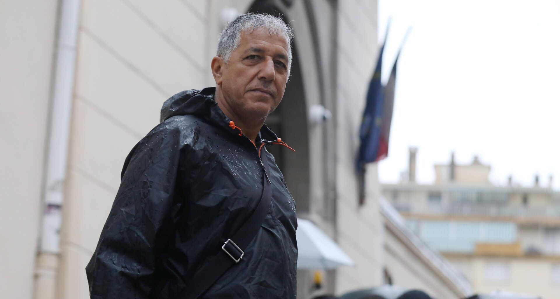 "On est déjà une cible dedans, on l’est aussi à l’extérieur": à Nice aussi, des surveillants se sentent "touchés" par les attaques contre des prisons