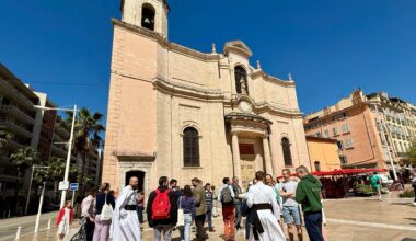 "On n’a pas appris de ses leçons": à Toulon, les fidèles de l’église Saint-François-de-Paule réagissent à l'annonce de la mort du pape François