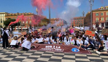 "Nous voulons avoir la liberté de nous installer là où nous le souhaitons": 500 médecins et internes ont manifesté à Nice