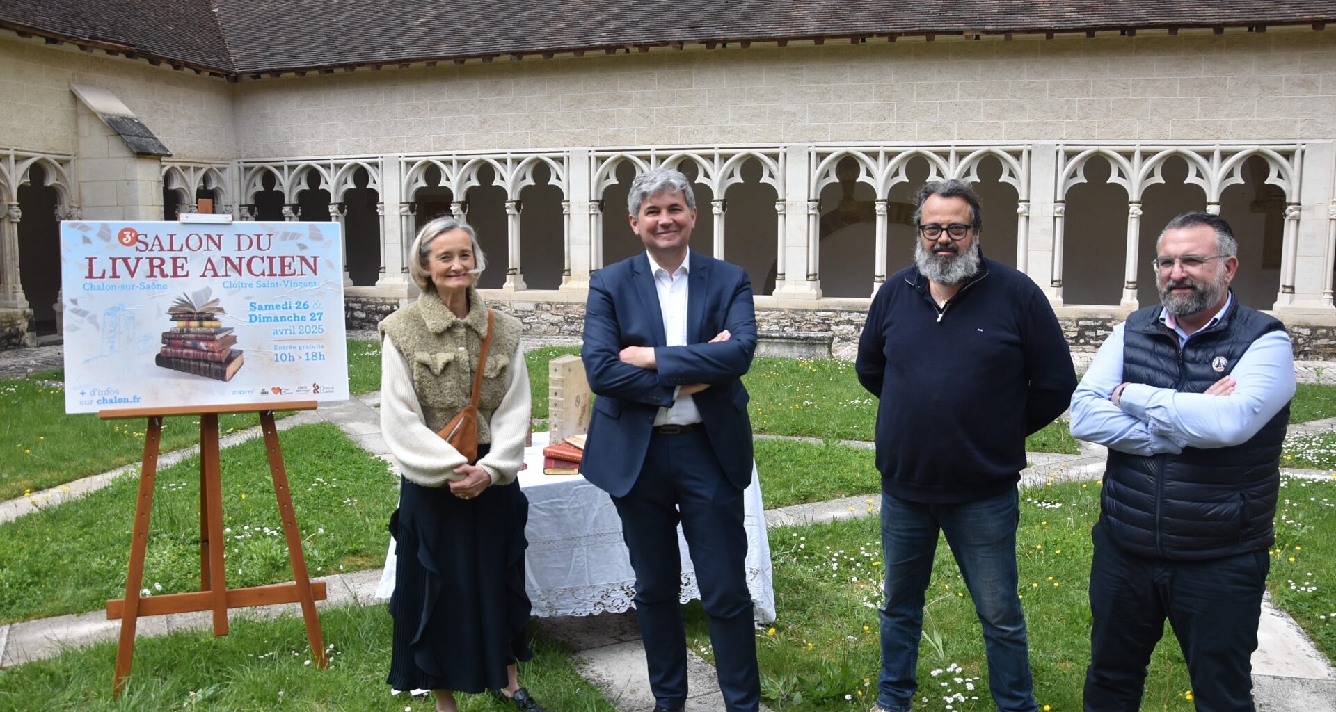 3e édition du Salon du Livre Ancien : ‘Ce n’est pas parce que c’est des livres anciens que c’est cher, il y a tous les thèmes et toutes les littératures pour toutes les bourses !’ - info-chalon.com