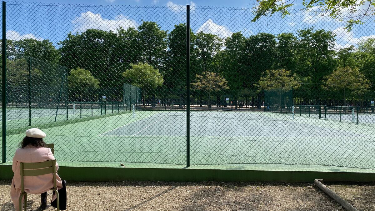 Paris : fermés depuis deux ans, les courts de tennis du jardin du Luxembourg rouvrent enfin… mais sans école