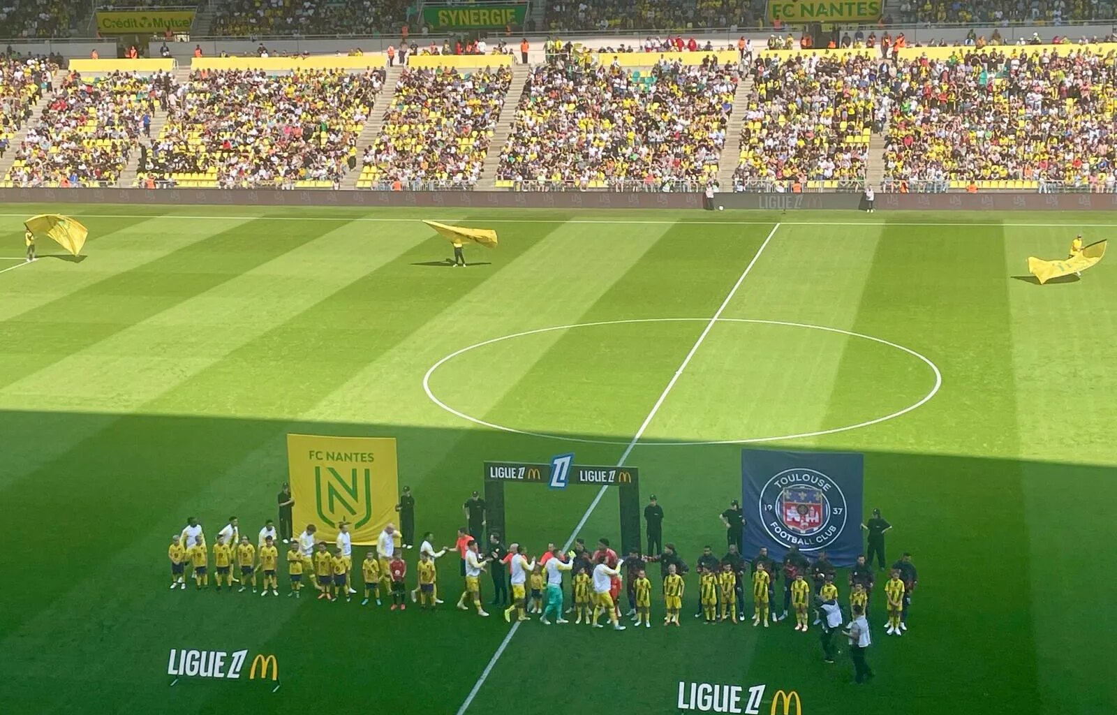 Ligue 1 : un triste 0-0 pour les Canaris face à Toulouse