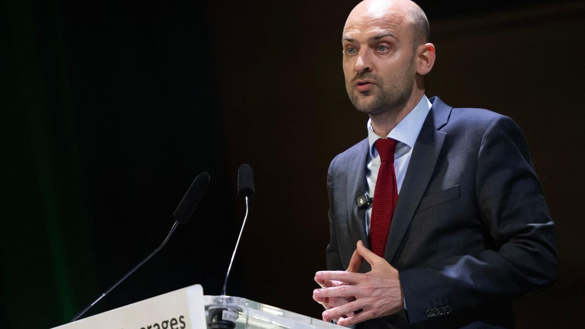 « Le dialogue devra se renouer » : à Marseille, Jean-Noël Barrot en pompier des relations franco-algériennes