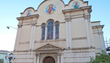 La Russie récupère une église et un cimetière emblématiques à Nice