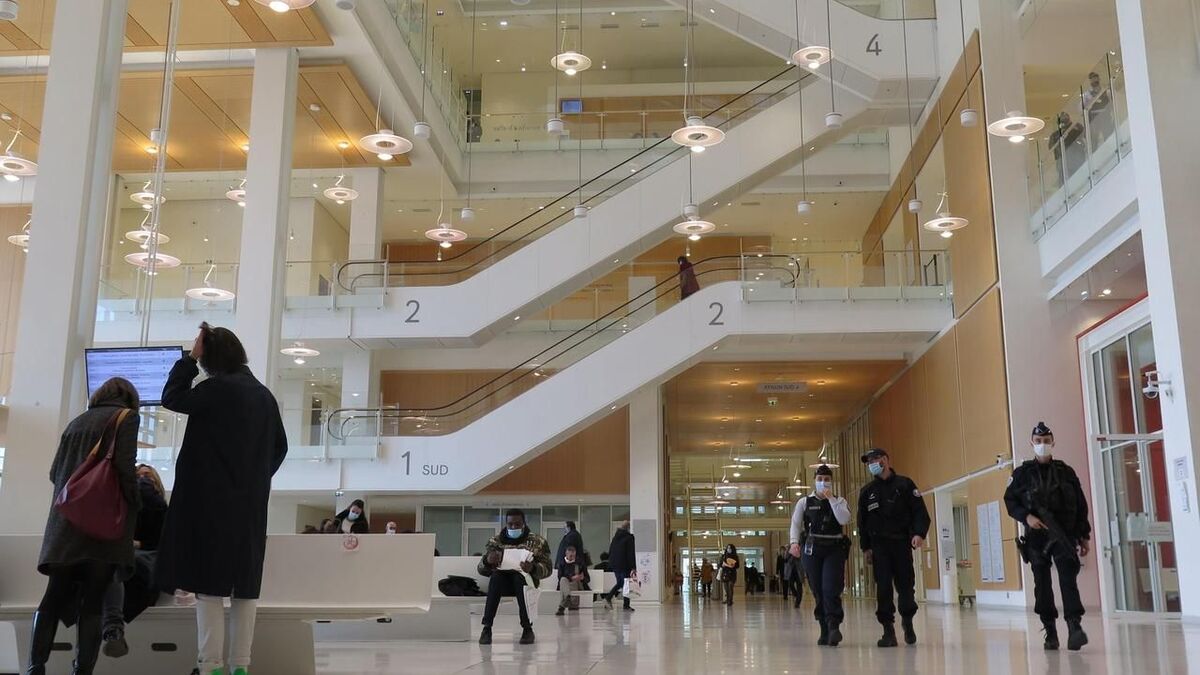 « On m’a volé mon procès » : une victime de violences conjugales poursuit l’État devant la justice pour faute