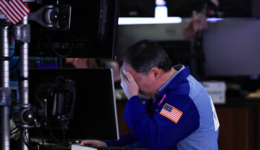 Le PIB des Etats-Unis recule de 0,3 % pour le premier trimestre du mandat de Trump, les Bourses plongent – Libération
