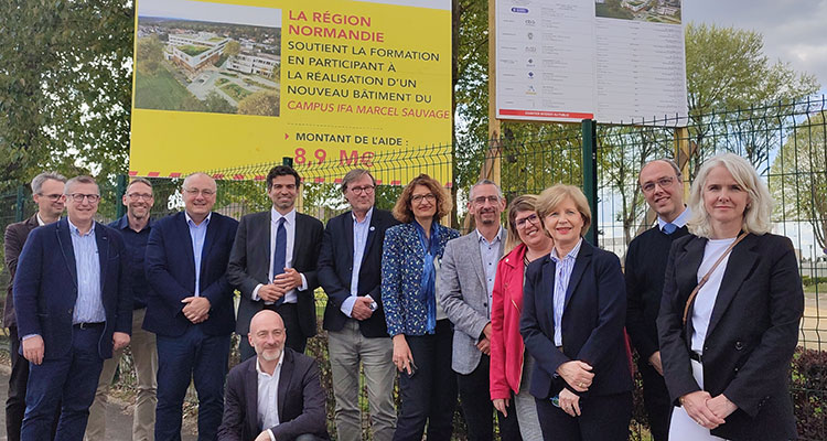 Jonas Haddad visite l’IFA Marcel-Sauvage