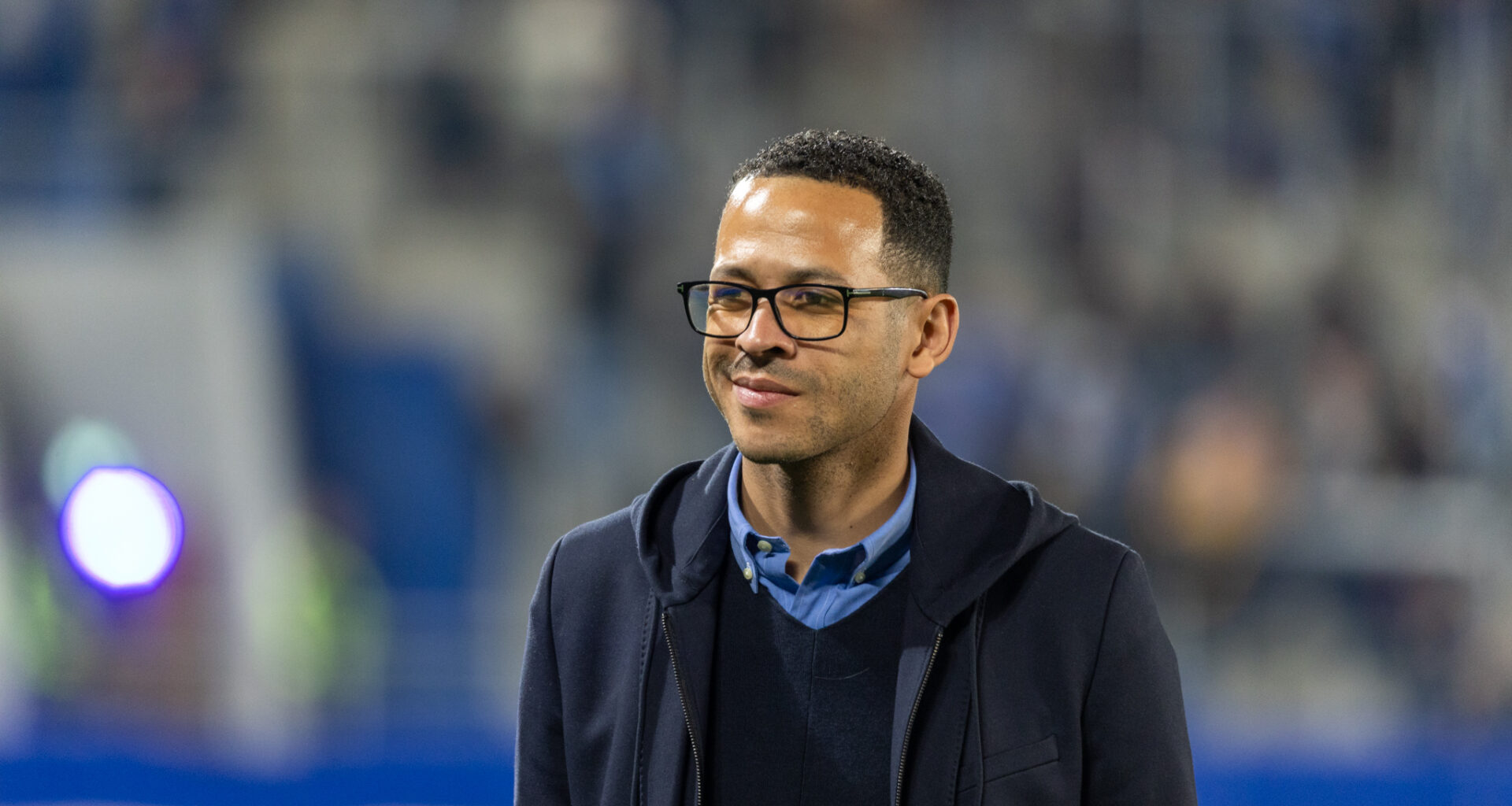 Liam Rosenior prêt pour Reims-Strasbourg : entre confiance et exigence — Alsa'Sports