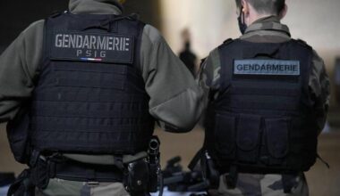 Un homme attaque son épouse et retient un de ses enfants à l’arme blanche près de Nantes