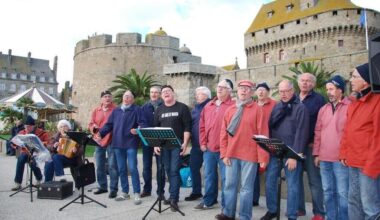 «Pour pérenniser les chants» : À Vern-sur-Seiche, le groupe Des gars de Vaugon cherche des