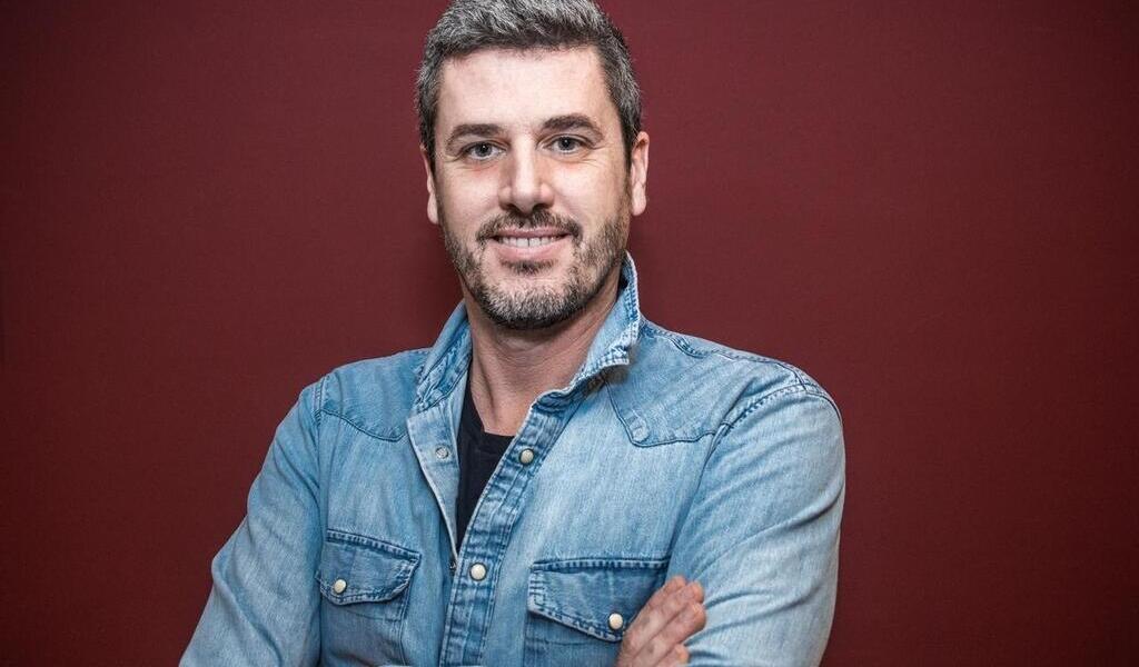Grand lieu en scène présente Frank Woeste en concert, samedi 26 avril