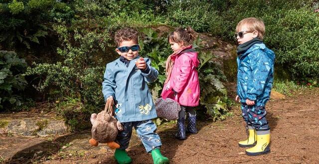 photo  les enfants cherchent les œufs de pâques dans le parc du grand blottereau, à nantes. une chasse aux œufs solidaire organisée par le secours populaire.  ©  presse océan - thierry butzbach 