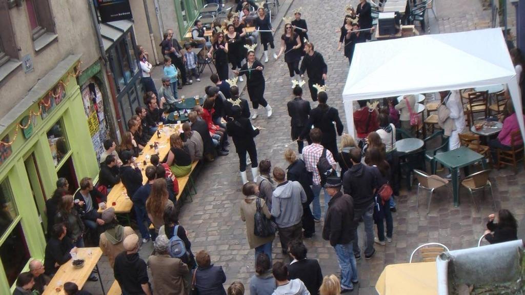 À Rennes, la rue Saint-Malo fête la paresse avec animations et concerts