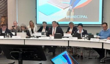 Vertou. Conseil municipal : un hommage avant l’approbation du budget