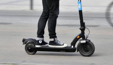Un automobiliste condamné pour avoir tué un étudiant qui circulait en trottinette à Nice