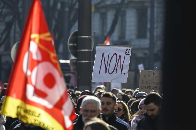 ​​Retraites : 68 % des Français favorables à un référendum, 73% des salariés pour l’abrogation de la réforme à 64 ans