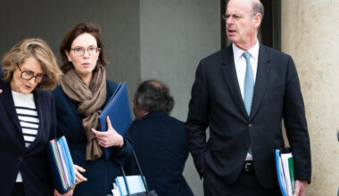 Amélie de Montchalin annonce la « fusion ou la suppression » d’un tiers des agences de l’État