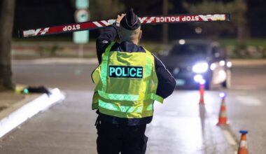 Les policiers ont utilisé un "stop stick" à deux reprises pour immobiliser le véhicule. PHOTO © SYSPEO/SIPA