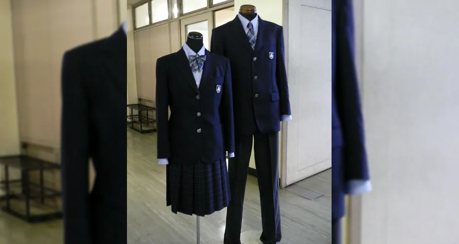 Plus de 100 lycées d’Île-de-France pourraient adopter l’uniforme