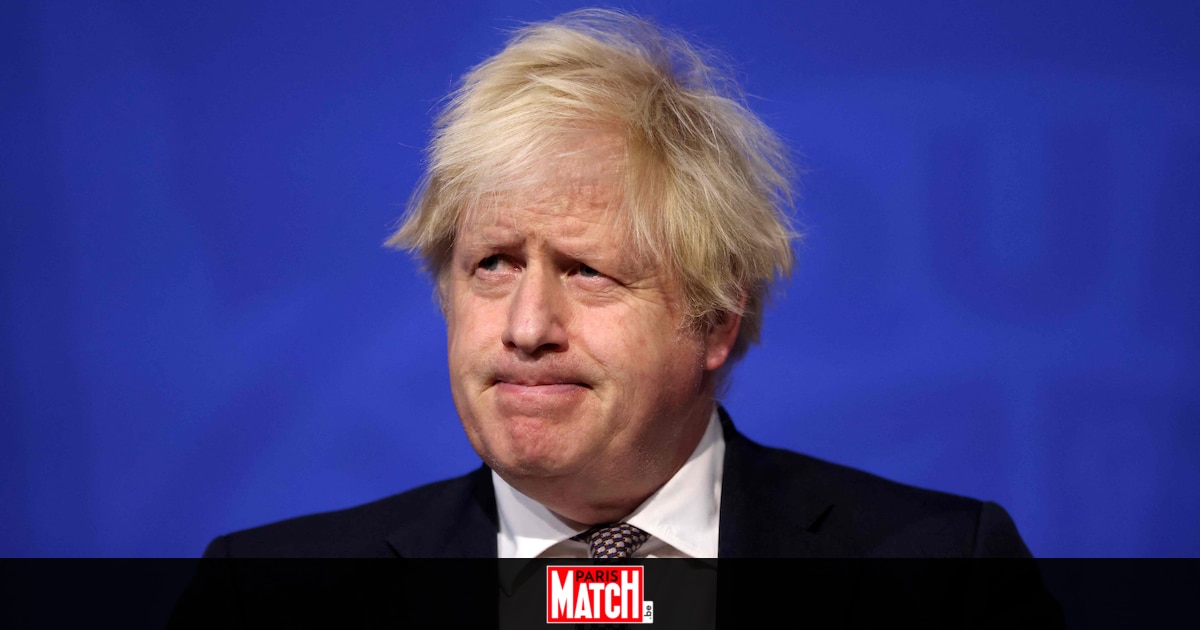 Boris Johnson attaqué par une autruche au volant de sa voiture, son épouse partage des images hilarantes (VIDÉO)