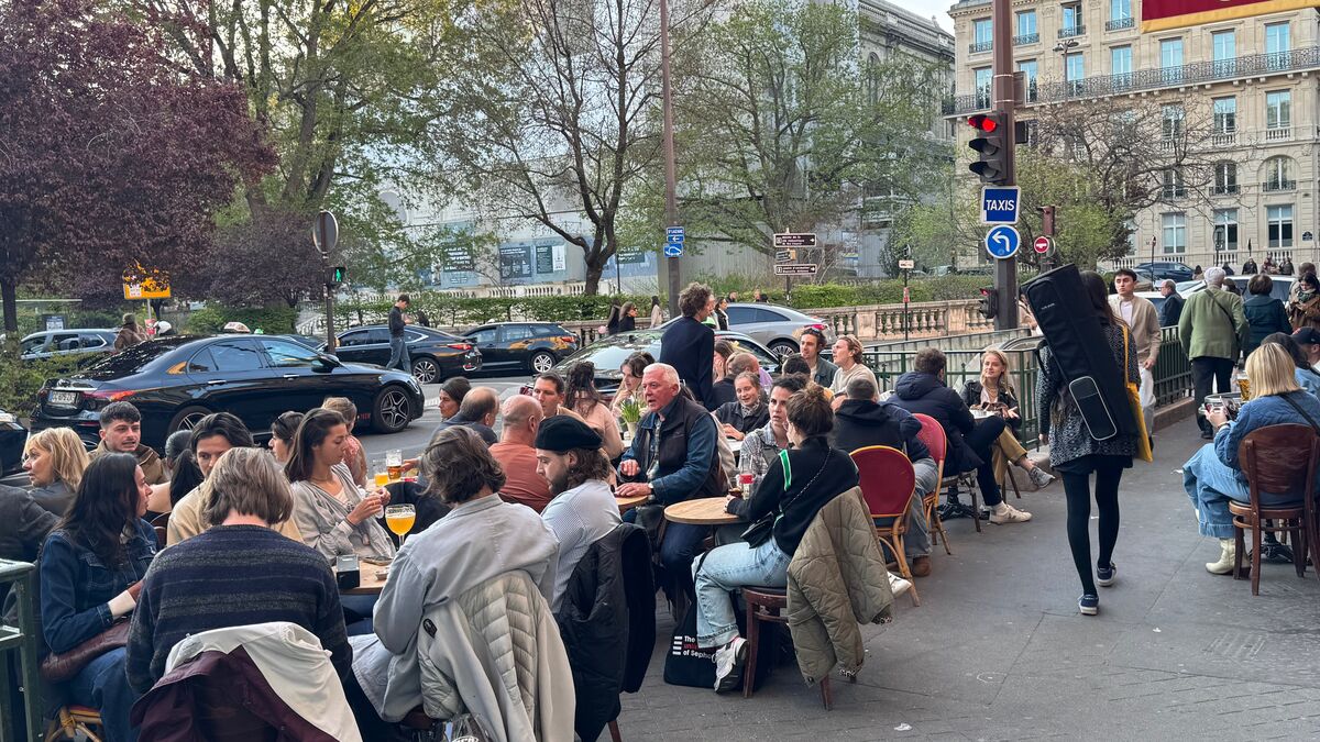 « Elles font partie de la culture » : c’est le grand retour des terrasses à Paris !