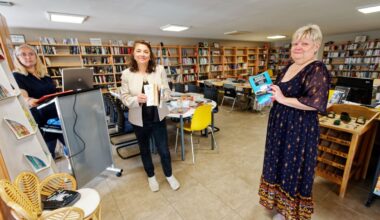 Le CSE des Galeries Lafayette offre les 10 000 livres de sa bibliothèque à un village normand : « Un miracle »