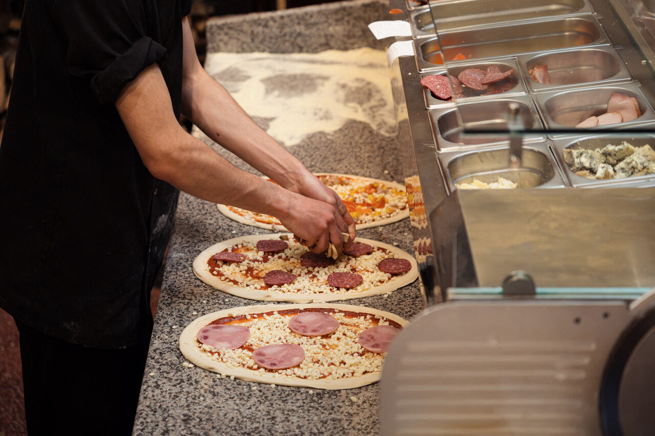 la pizzeria ne résiste pas au contrôle sanitaire, la préfecture ordonne la fermeture