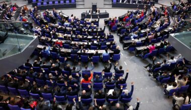 En Allemagne, le nouveau Bundestag est plus divisé que jamais