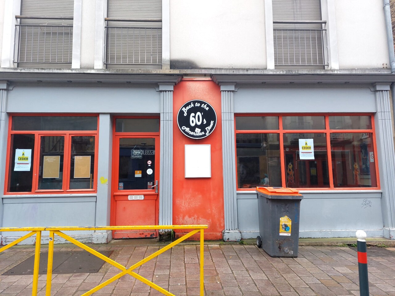 on sait ce qui va remplacer le restaurant Back to the 60's
