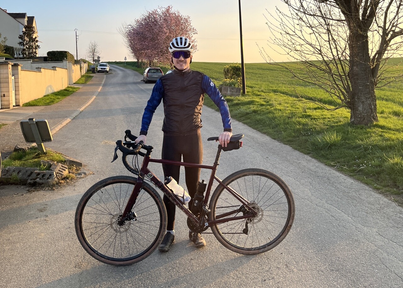 à 23 ans, il se lance le défi fou de rejoindre Istanbul seul à vélo
